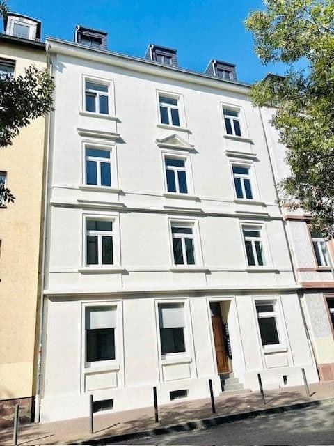 Prenájom bytu 2-izbový 55 m², Schwalbacher Straße 23, Frankfurt am Main, Hesensko Prenájom bytu 2-izbový 55 m², Schwalbacher Straße 23, Frankfurt am Main, Hesensko