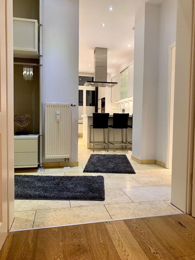 Prenájom bytu 3-izbový 74 m², Osterweihstrasse.4, Zwickau, Sasko Prenájom bytu 3-izbový 74 m², Osterweihstrasse.4, Zwickau, Sasko