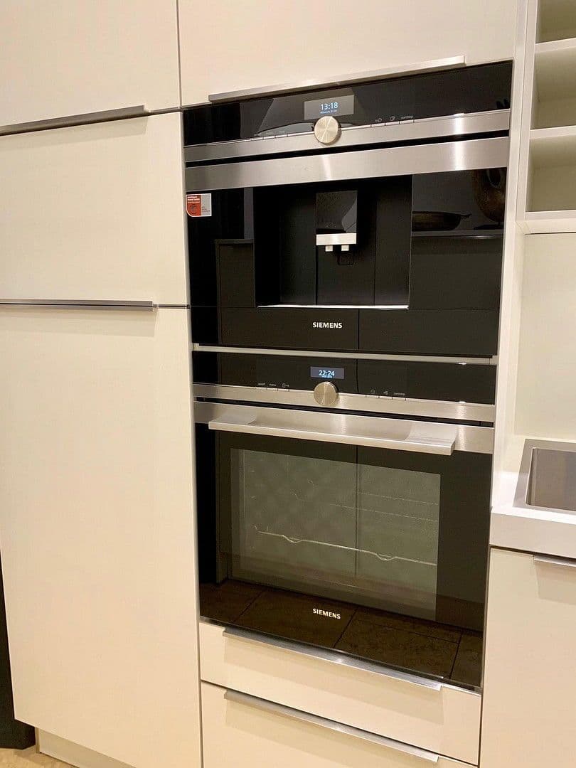 Prenájom bytu 3-izbový 74 m², Osterweihstrasse.4, Zwickau, Sasko Prenájom bytu 3-izbový 74 m², Osterweihstrasse.4, Zwickau, Sasko