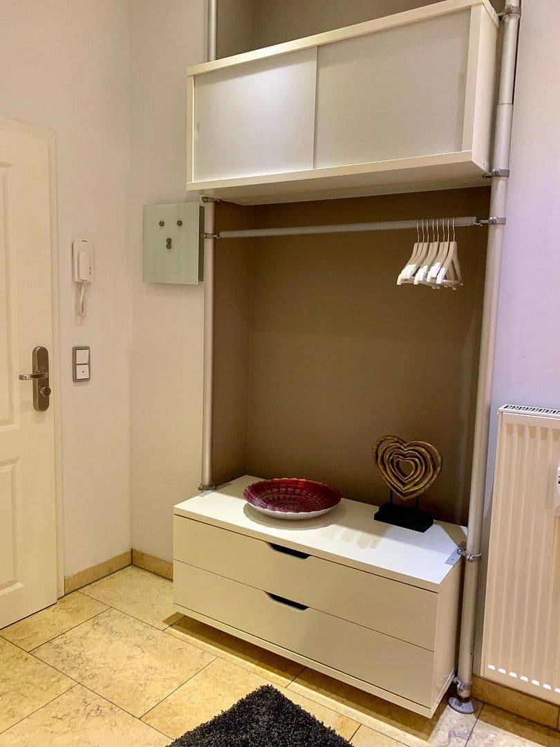 Prenájom bytu 3-izbový 74 m², Osterweihstrasse.4, Zwickau, Sasko Prenájom bytu 3-izbový 74 m², Osterweihstrasse.4, Zwickau, Sasko