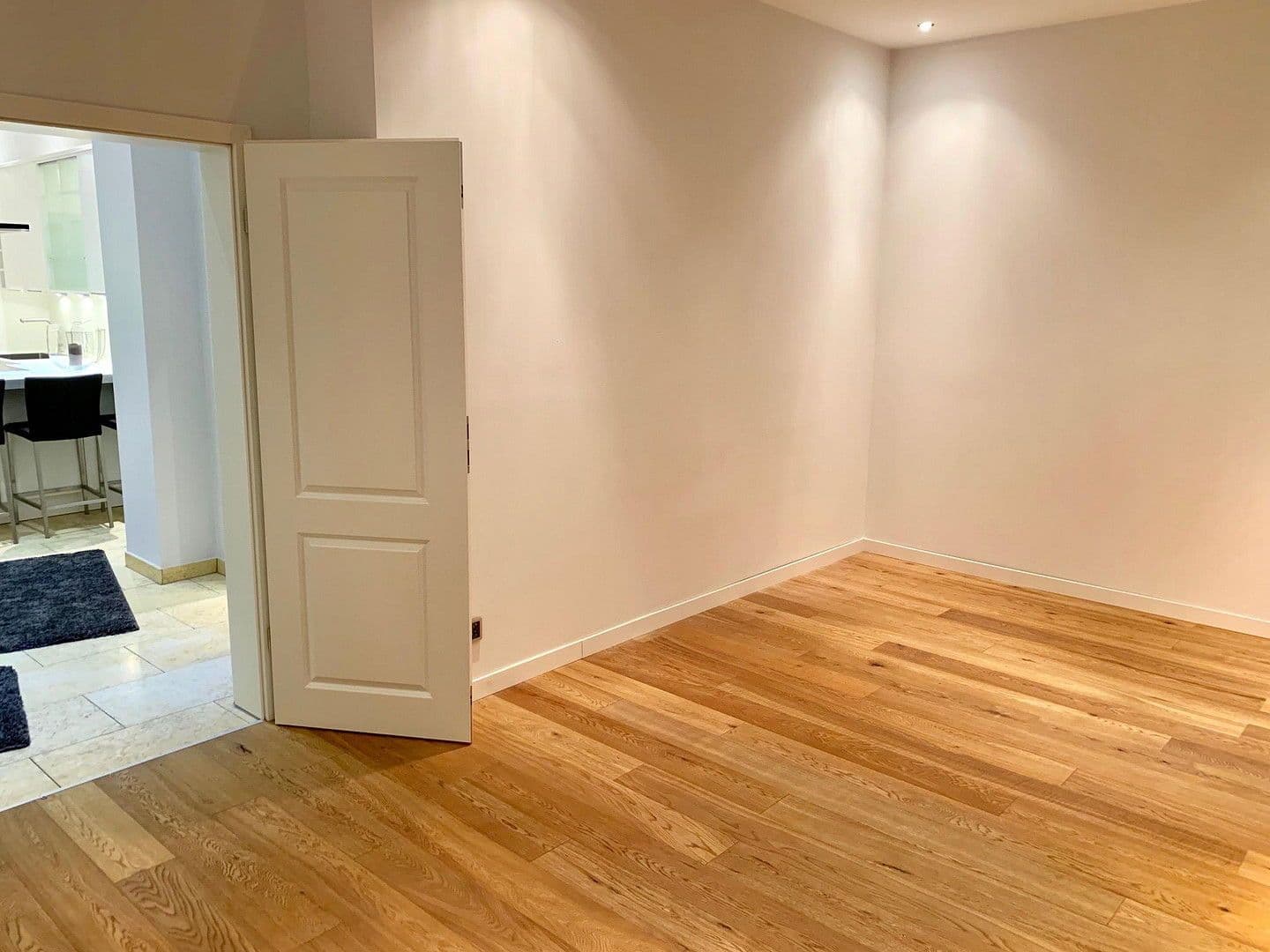 Prenájom bytu 3-izbový 74 m², Osterweihstrasse.4, Zwickau, Sasko Prenájom bytu 3-izbový 74 m², Osterweihstrasse.4, Zwickau, Sasko