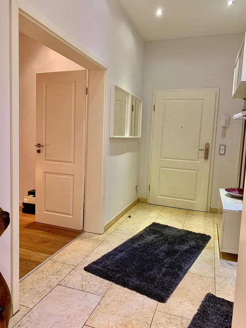 Prenájom bytu 3-izbový 74 m², Osterweihstrasse.4, Zwickau, Sasko Prenájom bytu 3-izbový 74 m², Osterweihstrasse.4, Zwickau, Sasko