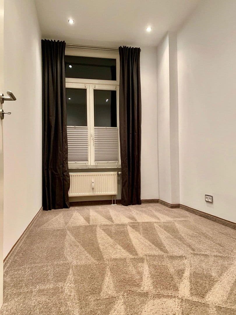 Prenájom bytu 3-izbový 74 m², Osterweihstrasse.4, Zwickau, Sasko Prenájom bytu 3-izbový 74 m², Osterweihstrasse.4, Zwickau, Sasko