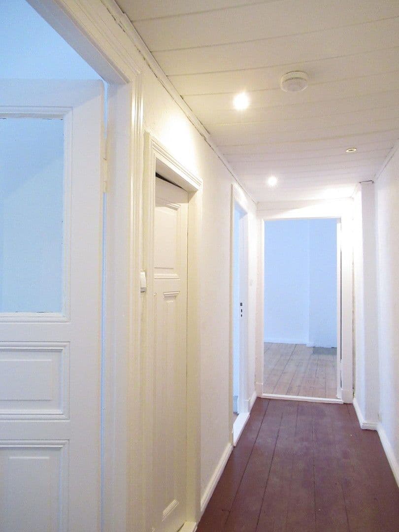 Prenájom bytu 2-izbový 53 m², Berlin, Berlín Prenájom bytu 2-izbový 53 m², Berlin, Berlín