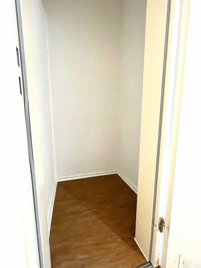 Prenájom bytu 3-izbový 87 m², Hubertusstr. 18b, Grünheide (Mark), Brandenbursko Prenájom bytu 3-izbový 87 m², Hubertusstr. 18b, Grünheide (Mark), Brandenbursko