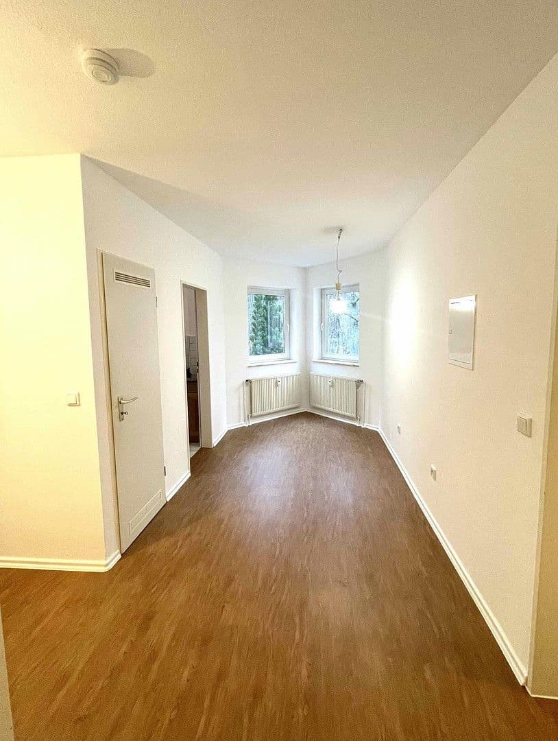 Prenájom bytu 3-izbový 87 m², Hubertusstr. 18b, Grünheide (Mark), Brandenbursko Prenájom bytu 3-izbový 87 m², Hubertusstr. 18b, Grünheide (Mark), Brandenbursko