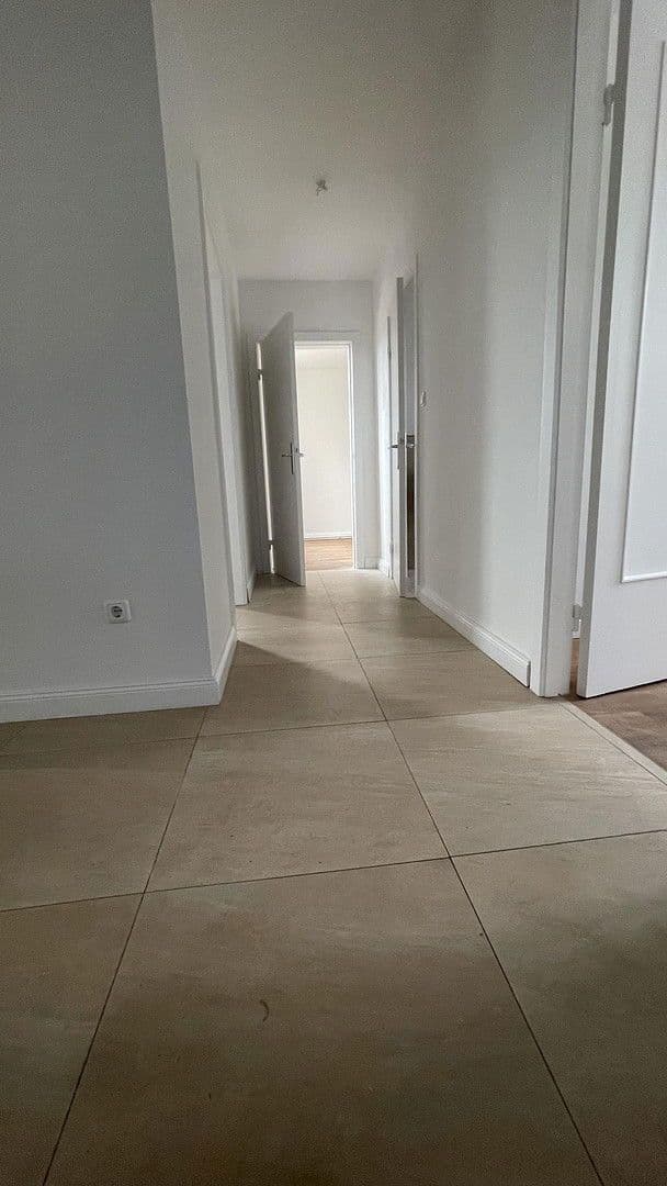 Predaj domu 86 m², pozemek 566 m², Hamburg, Hamburg Predaj domu 86 m², pozemek 566 m², Hamburg, Hamburg