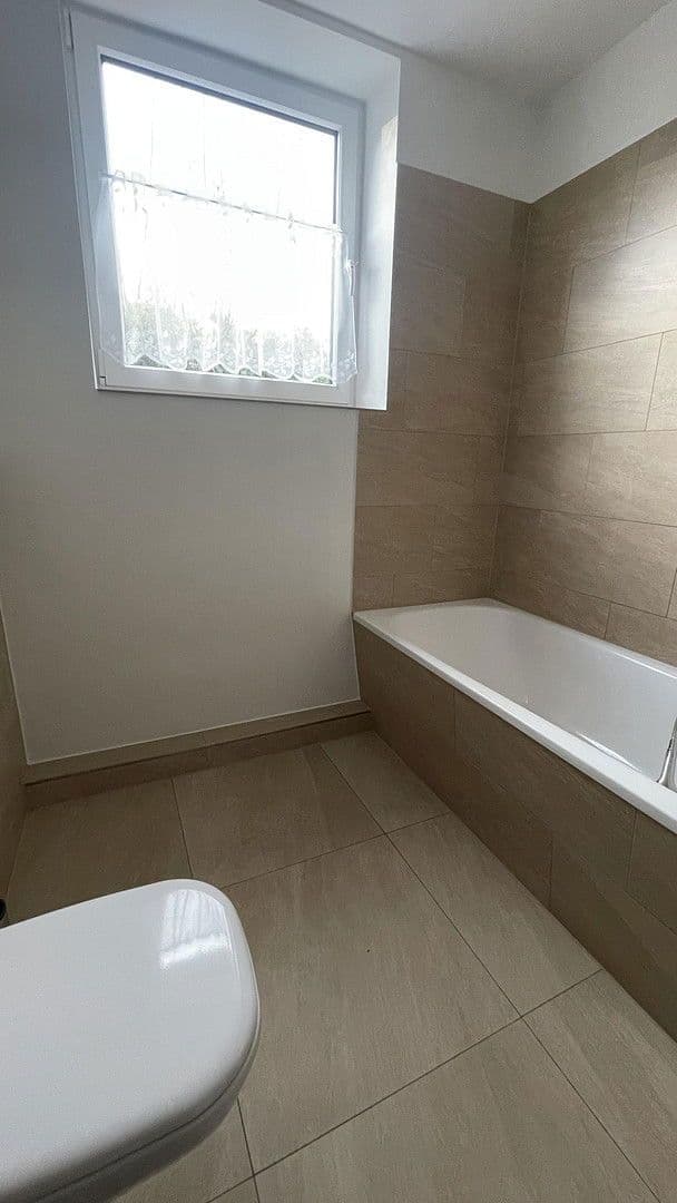 Predaj domu 86 m², pozemek 566 m², Hamburg, Hamburg Predaj domu 86 m², pozemek 566 m², Hamburg, Hamburg