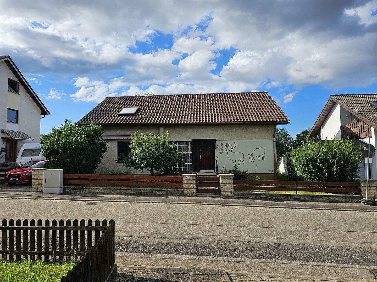 Predaj domu 157 m², pozemek 601 m², Neuhausen, Bádensko-Wurttembersko Predaj domu 157 m², pozemek 601 m², Neuhausen, Bádensko-Wurttembersko