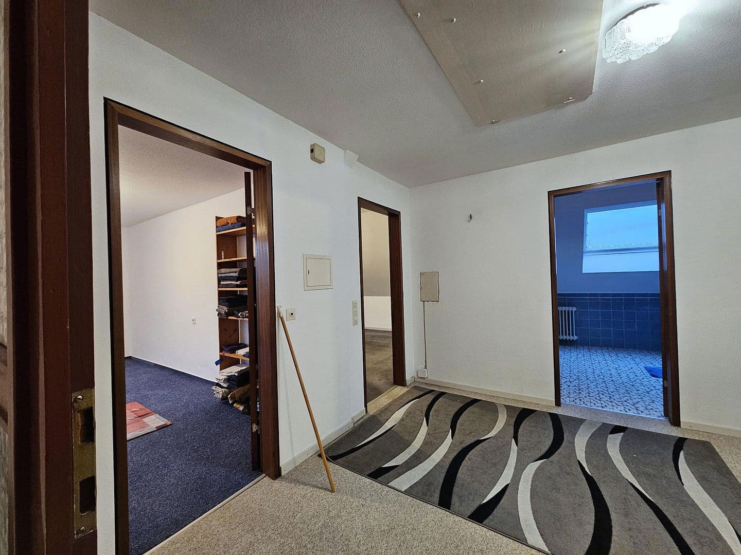 Predaj domu 157 m², pozemek 601 m², Neuhausen, Bádensko-Wurttembersko Predaj domu 157 m², pozemek 601 m², Neuhausen, Bádensko-Wurttembersko