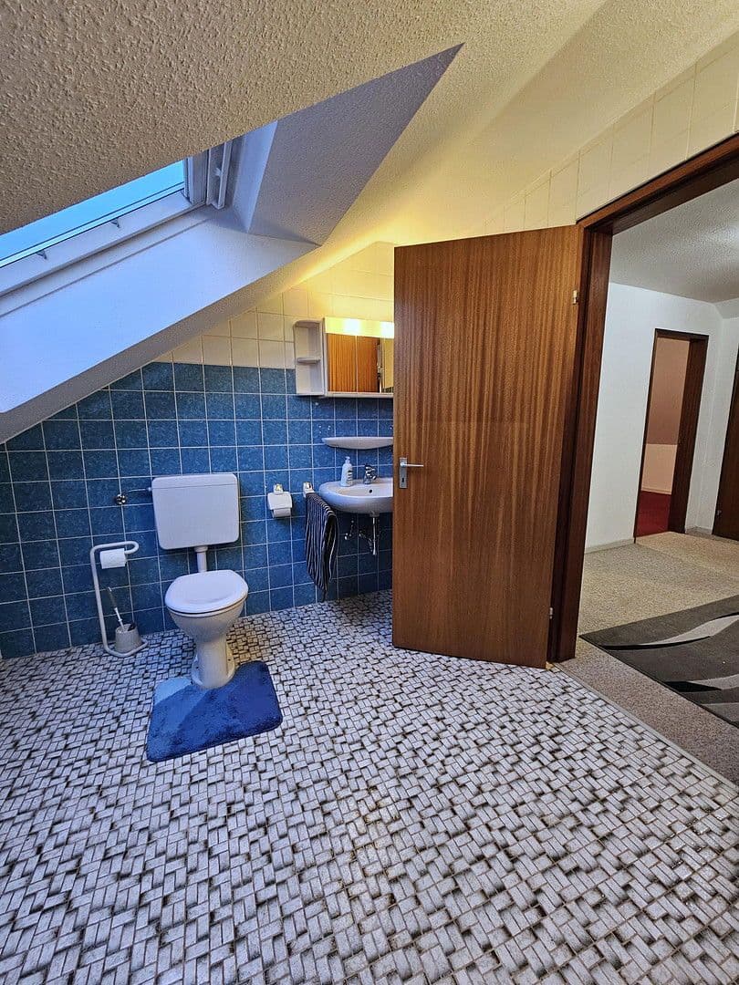 Predaj domu 157 m², pozemek 601 m², Neuhausen, Bádensko-Wurttembersko Predaj domu 157 m², pozemek 601 m², Neuhausen, Bádensko-Wurttembersko