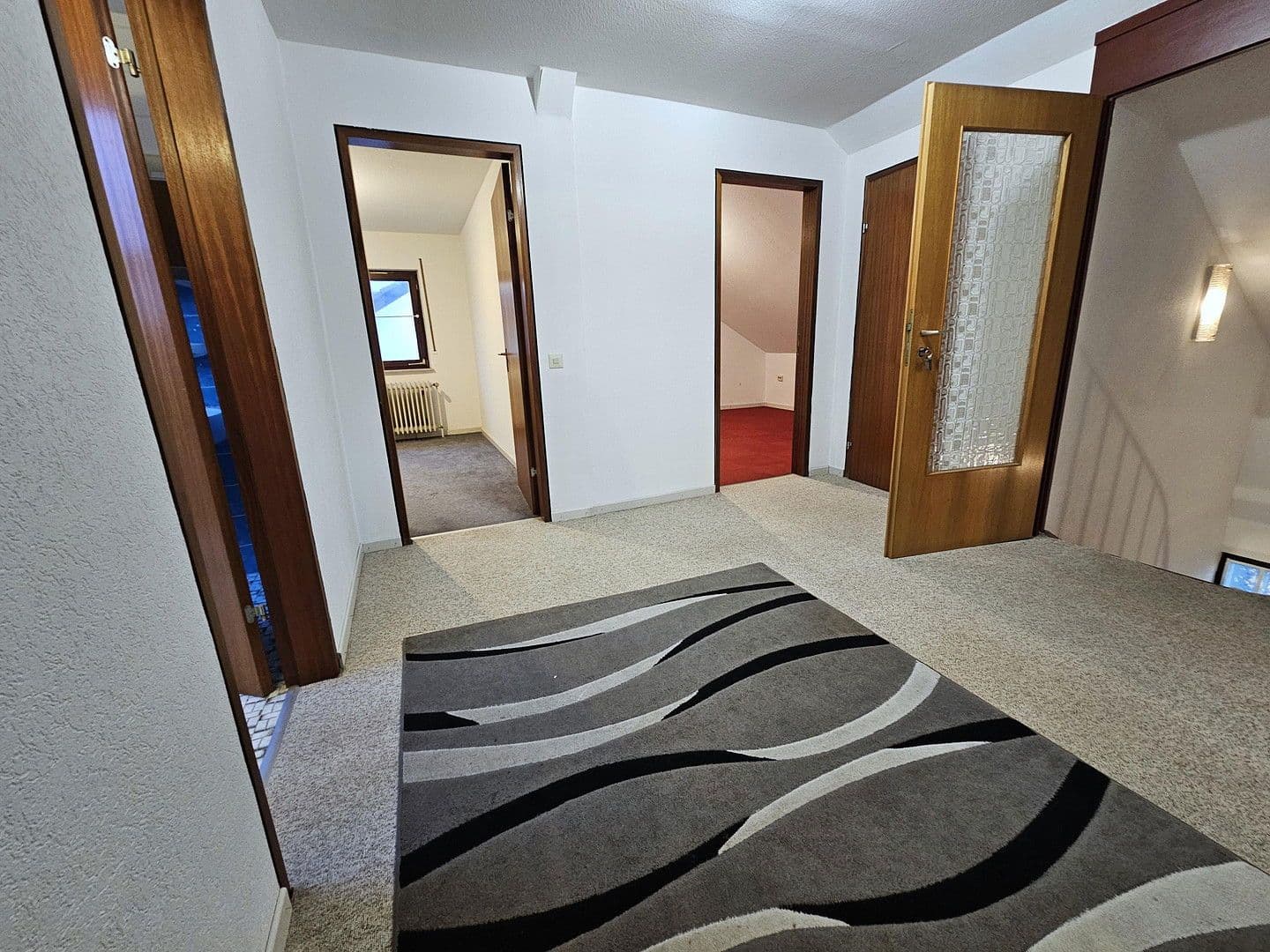 Predaj domu 157 m², pozemek 601 m², Neuhausen, Bádensko-Wurttembersko Predaj domu 157 m², pozemek 601 m², Neuhausen, Bádensko-Wurttembersko