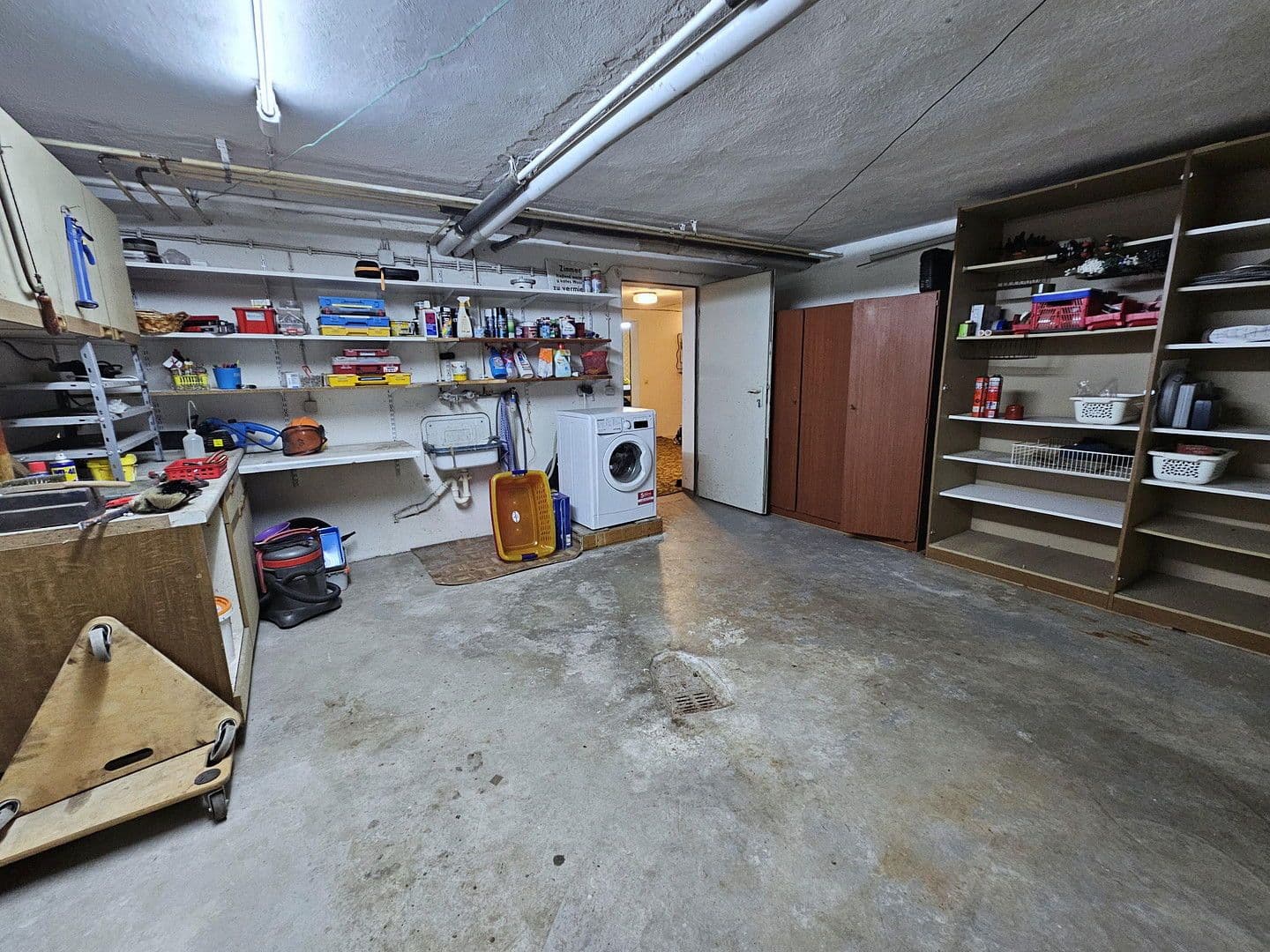 Predaj domu 157 m², pozemek 601 m², Neuhausen, Bádensko-Wurttembersko Predaj domu 157 m², pozemek 601 m², Neuhausen, Bádensko-Wurttembersko