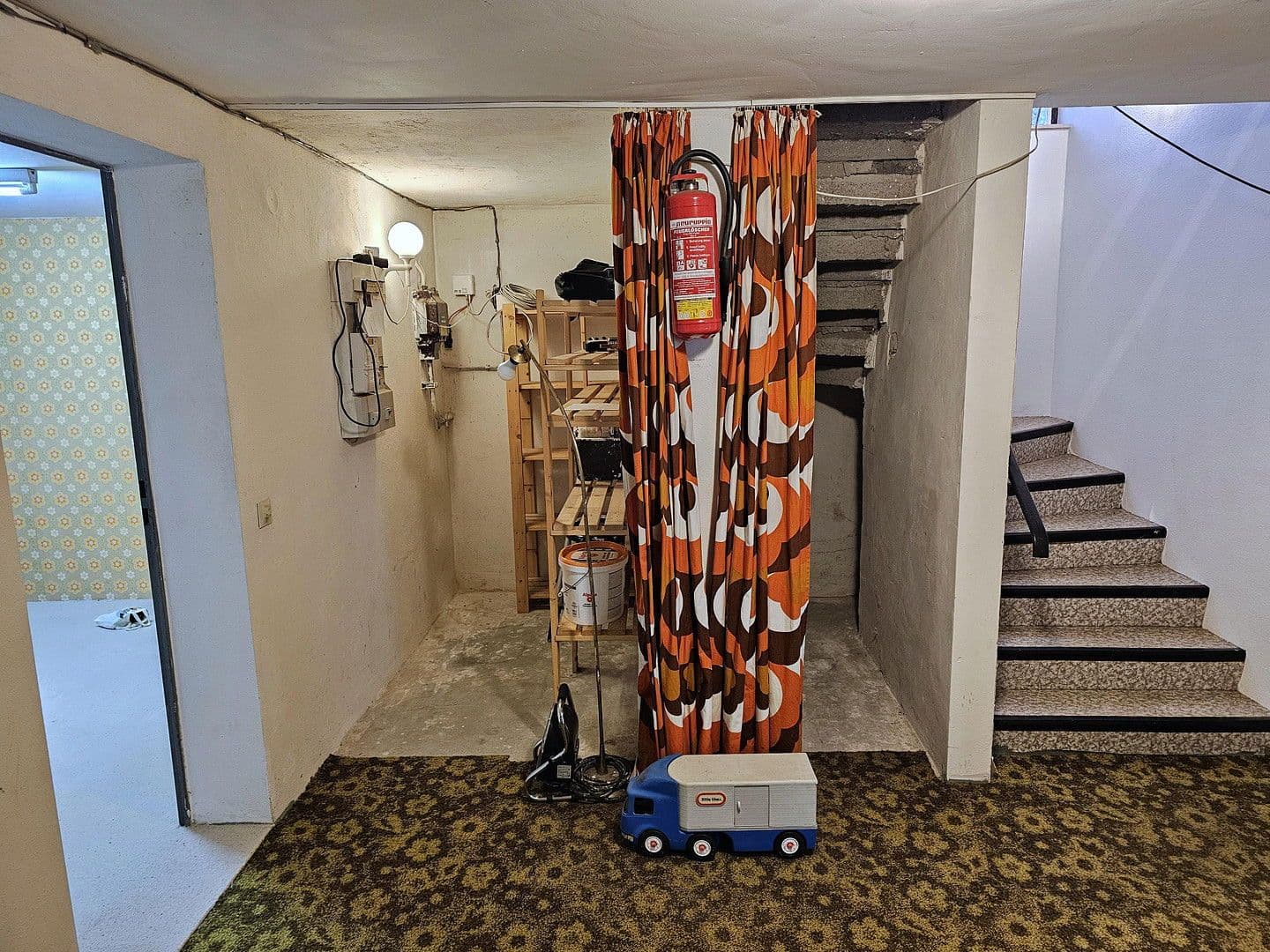 Predaj domu 157 m², pozemek 601 m², Neuhausen, Bádensko-Wurttembersko Predaj domu 157 m², pozemek 601 m², Neuhausen, Bádensko-Wurttembersko