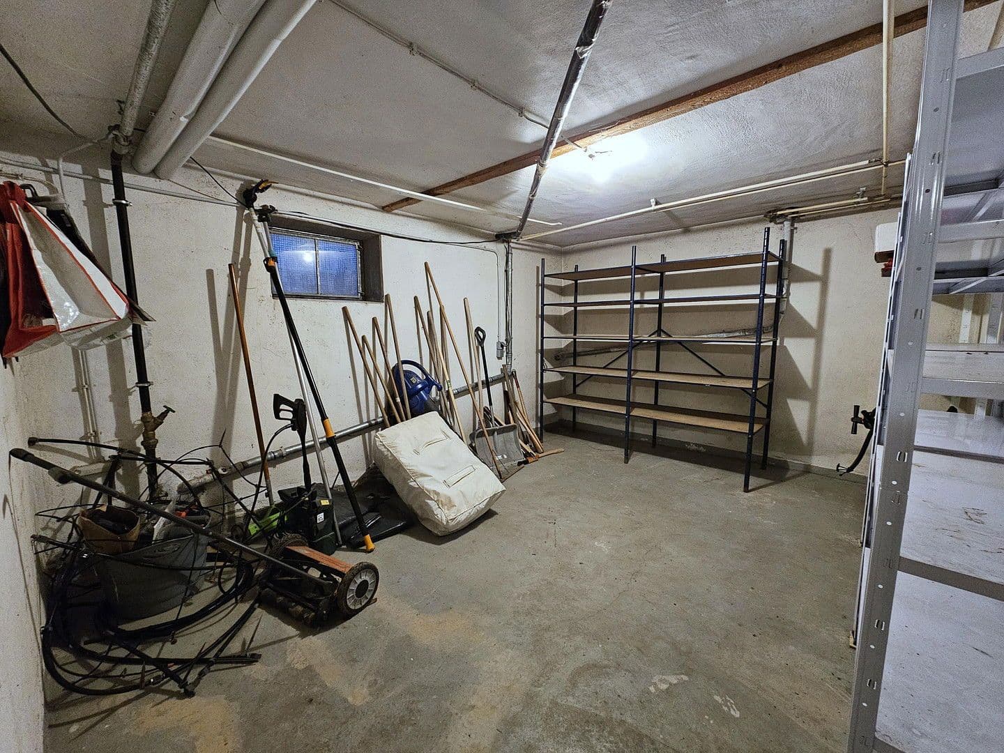 Predaj domu 157 m², pozemek 601 m², Neuhausen, Bádensko-Wurttembersko Predaj domu 157 m², pozemek 601 m², Neuhausen, Bádensko-Wurttembersko