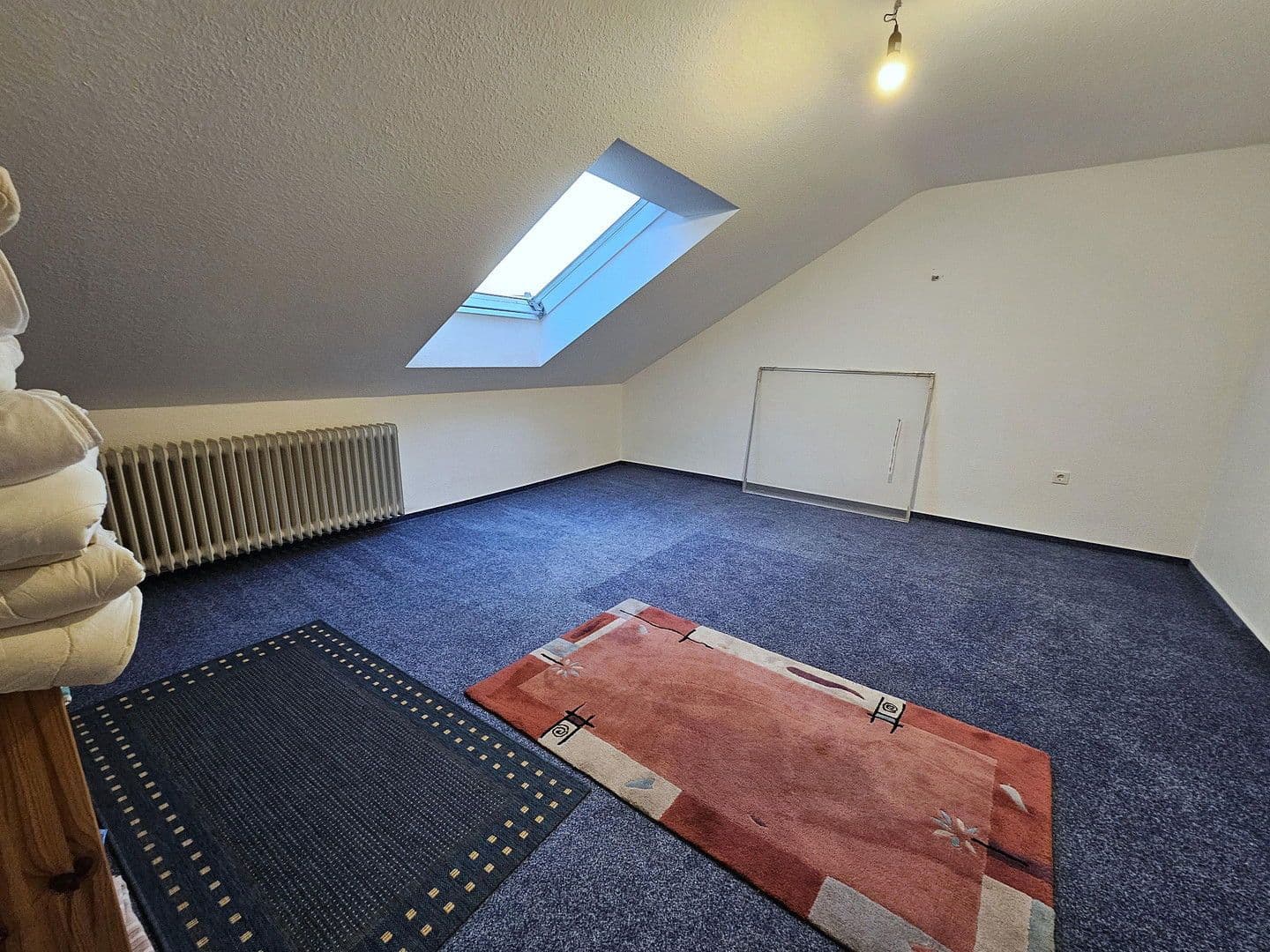 Predaj domu 157 m², pozemek 601 m², Neuhausen, Bádensko-Wurttembersko Predaj domu 157 m², pozemek 601 m², Neuhausen, Bádensko-Wurttembersko