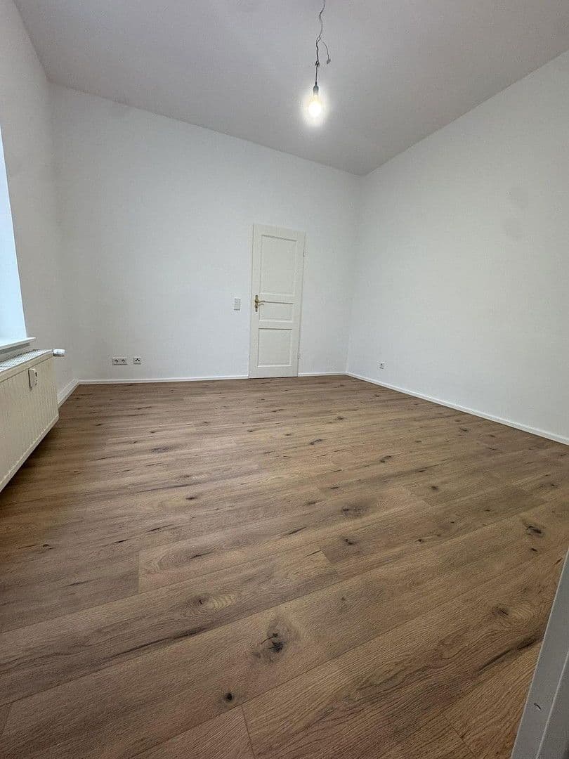 Prenájom bytu 2-izbový 35 m², Gerresheimer Straße, Düsseldorf, Severné Porýnie - Westfálsko Prenájom bytu 2-izbový 35 m², Gerresheimer Straße, Düsseldorf, Severné Porýnie - Westfálsko