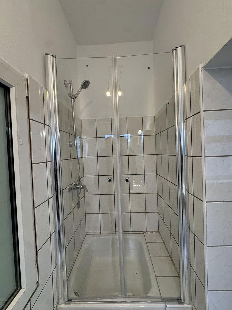 Prenájom bytu 2-izbový 35 m², Gerresheimer Straße, Düsseldorf, Severné Porýnie - Westfálsko Prenájom bytu 2-izbový 35 m², Gerresheimer Straße, Düsseldorf, Severné Porýnie - Westfálsko