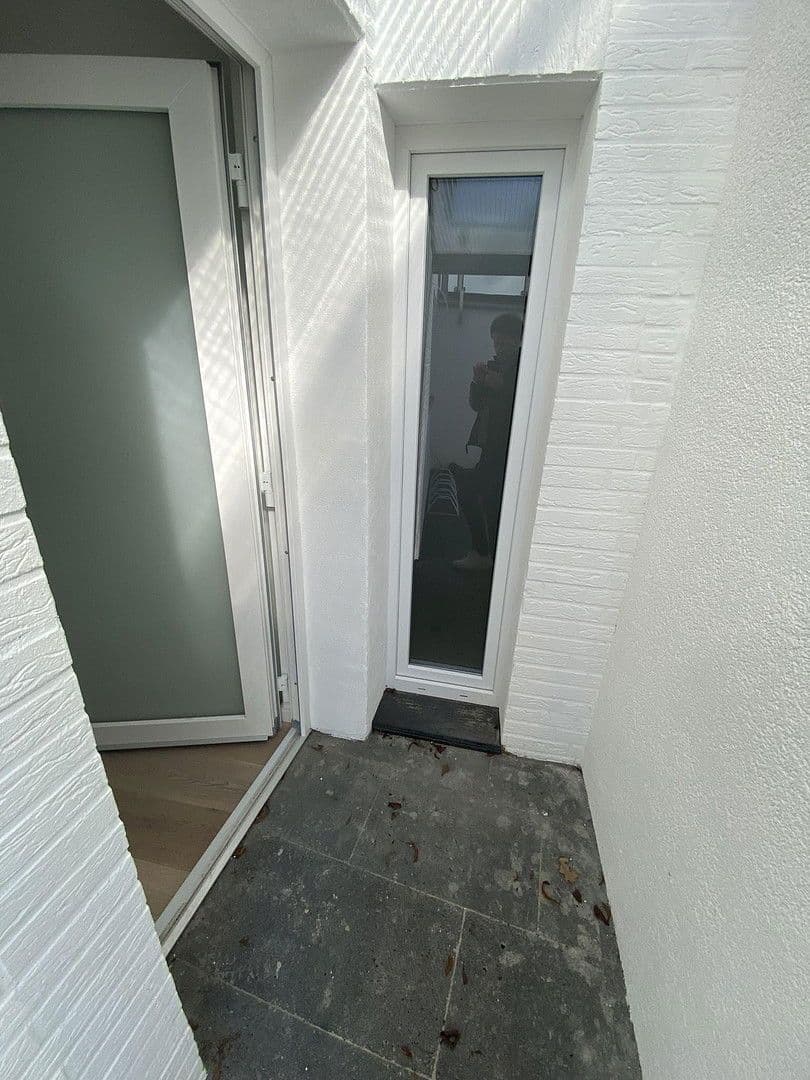 Prenájom domu 157 m², pozemek 150 m², Düsseldorf, Severné Porýnie - Westfálsko Prenájom domu 157 m², pozemek 150 m², Düsseldorf, Severné Porýnie - Westfálsko