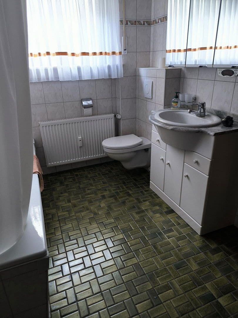 Prenájom bytu 2-izbový 60 m², Am Schafstrieb 43, Bad Orb, Hesensko Prenájom bytu 2-izbový 60 m², Am Schafstrieb 43, Bad Orb, Hesensko