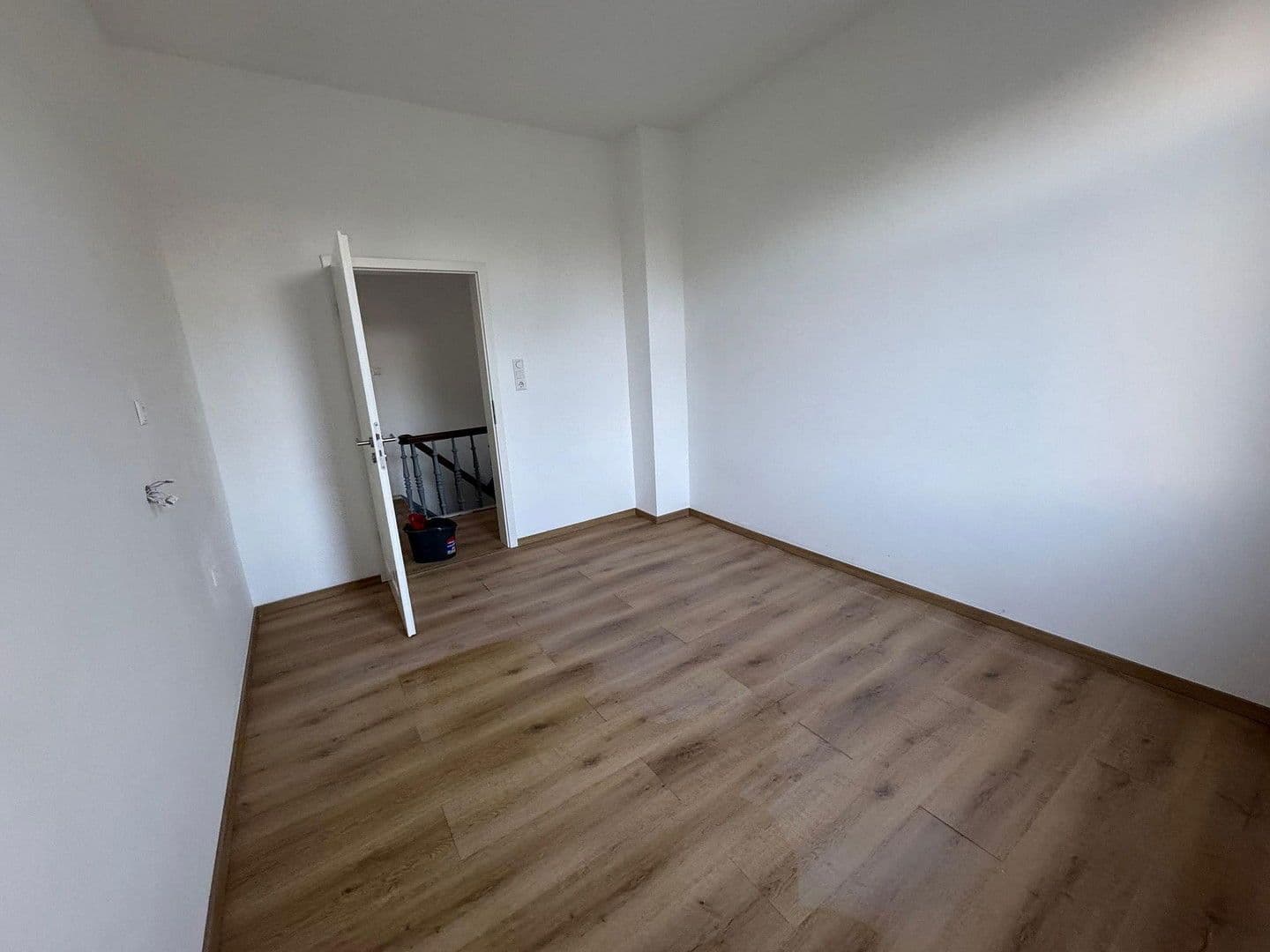 Prenájom bytu 4-izbový 116 m², Sarstedt, Dolné Sasko Prenájom bytu 4-izbový 116 m², Sarstedt, Dolné Sasko