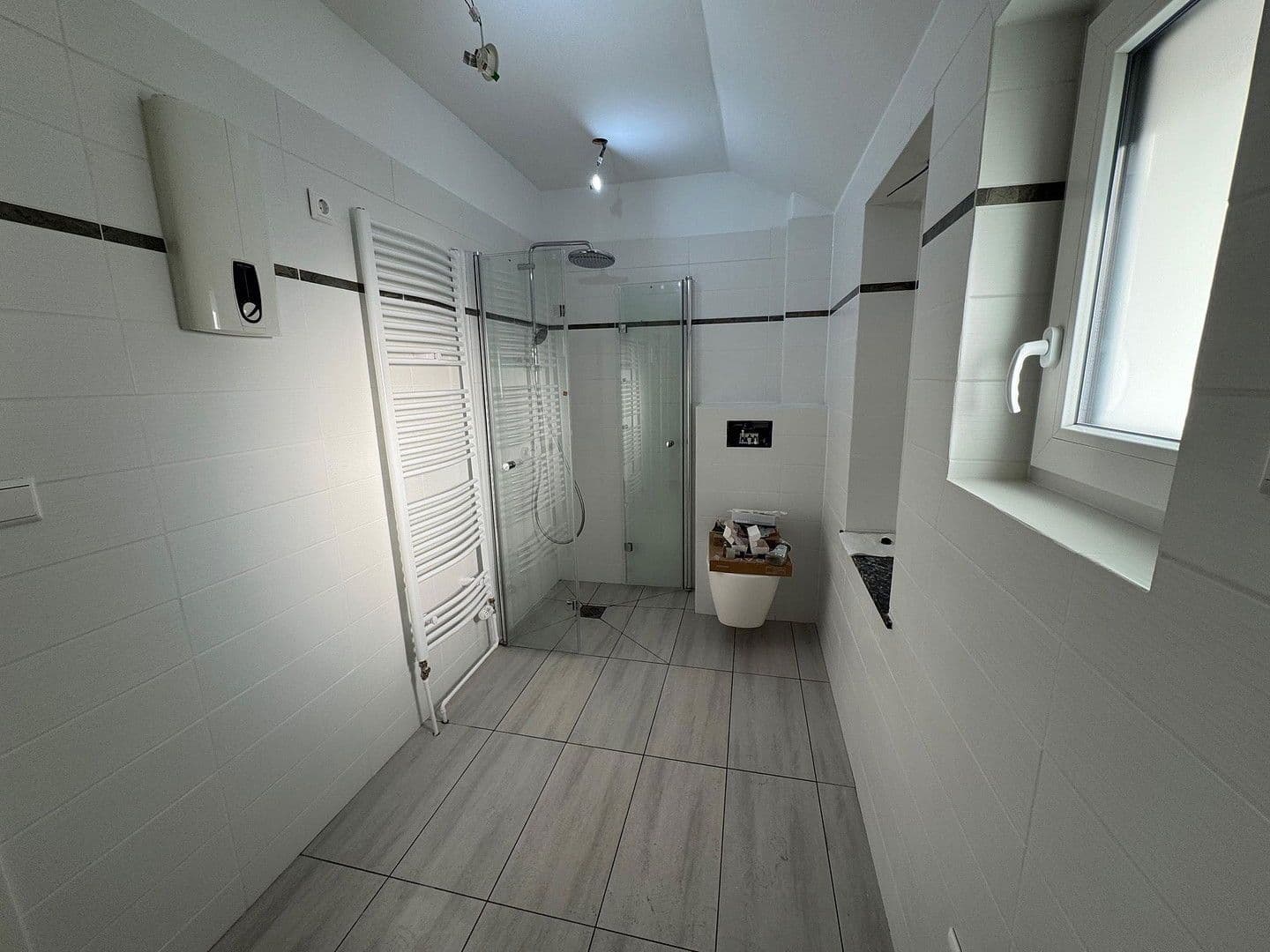 Prenájom bytu 4-izbový 116 m², Sarstedt, Dolné Sasko Prenájom bytu 4-izbový 116 m², Sarstedt, Dolné Sasko