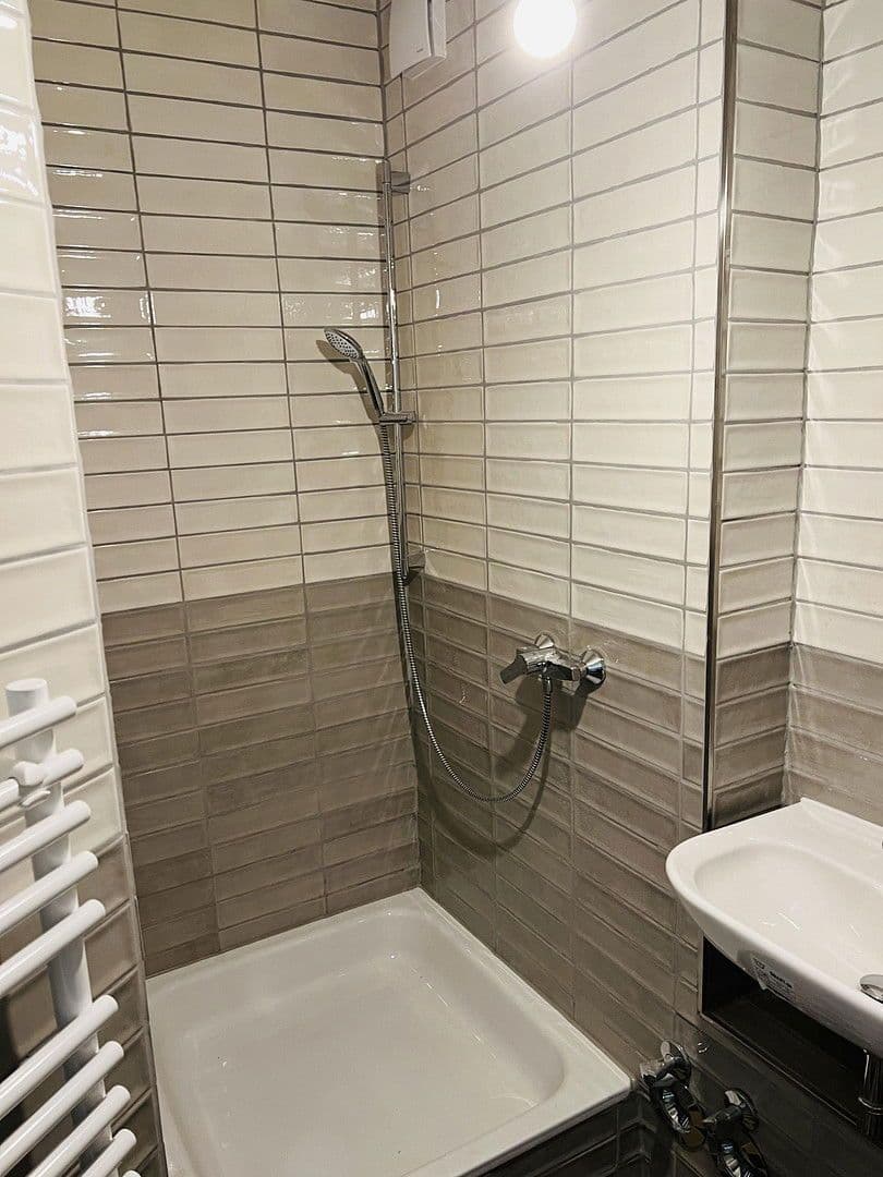 Prenájom bytu 2-izbový 55 m², Marie-Alexandra-Straße, Karlsruhe, Bádensko-Wurttembersko Prenájom bytu 2-izbový 55 m², Marie-Alexandra-Straße, Karlsruhe, Bádensko-Wurttembersko