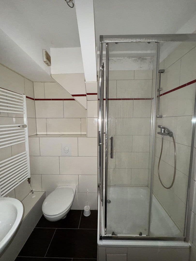 Prenájom bytu 1-izbový 40 m², Scharnweberstraße 3, Berlin, Berlín Prenájom bytu 1-izbový 40 m², Scharnweberstraße 3, Berlin, Berlín