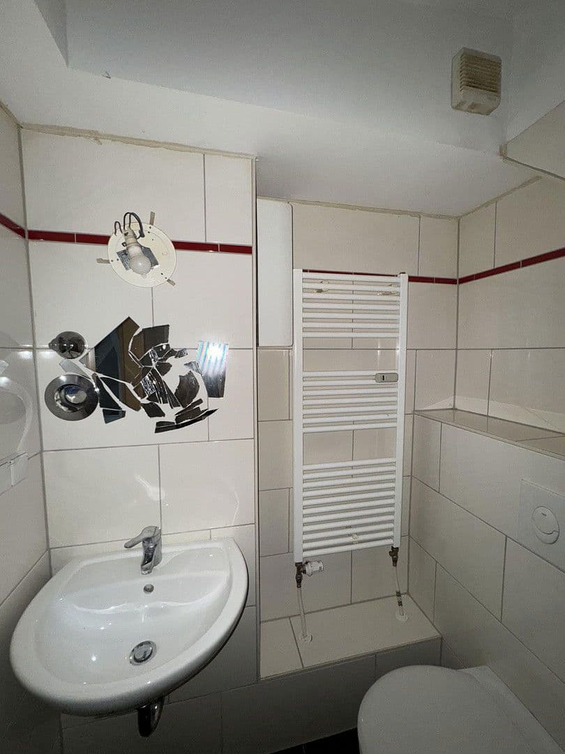 Prenájom bytu 1-izbový 40 m², Scharnweberstraße 3, Berlin, Berlín Prenájom bytu 1-izbový 40 m², Scharnweberstraße 3, Berlin, Berlín