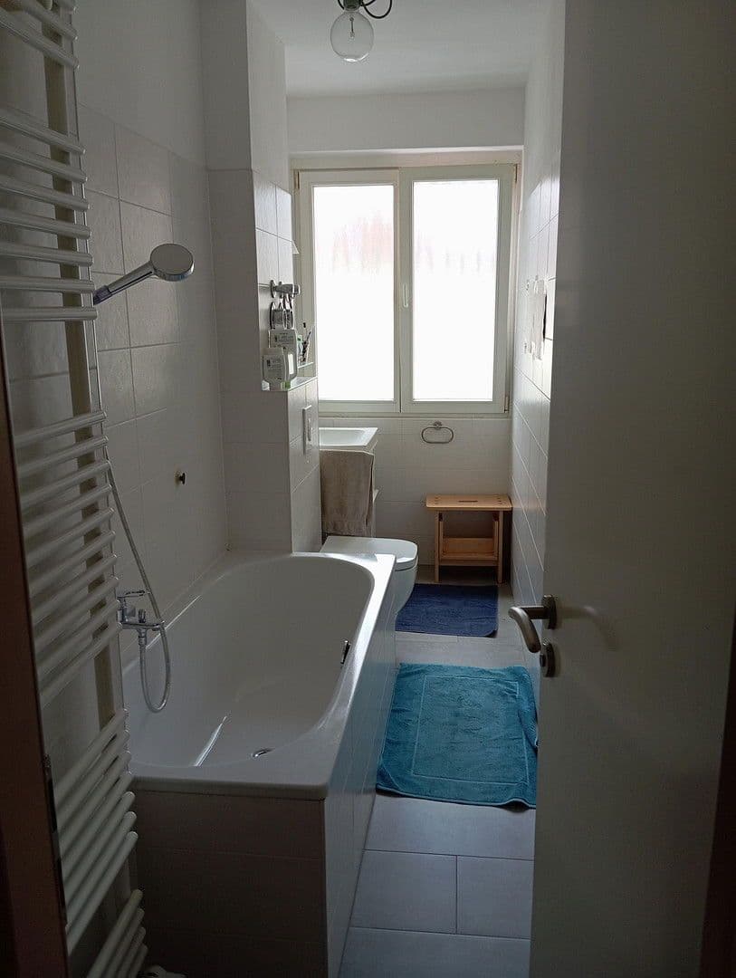 Predaj bytu 3-izbový 67 m², Berlin, Berlín Predaj bytu 3-izbový 67 m², Berlin, Berlín