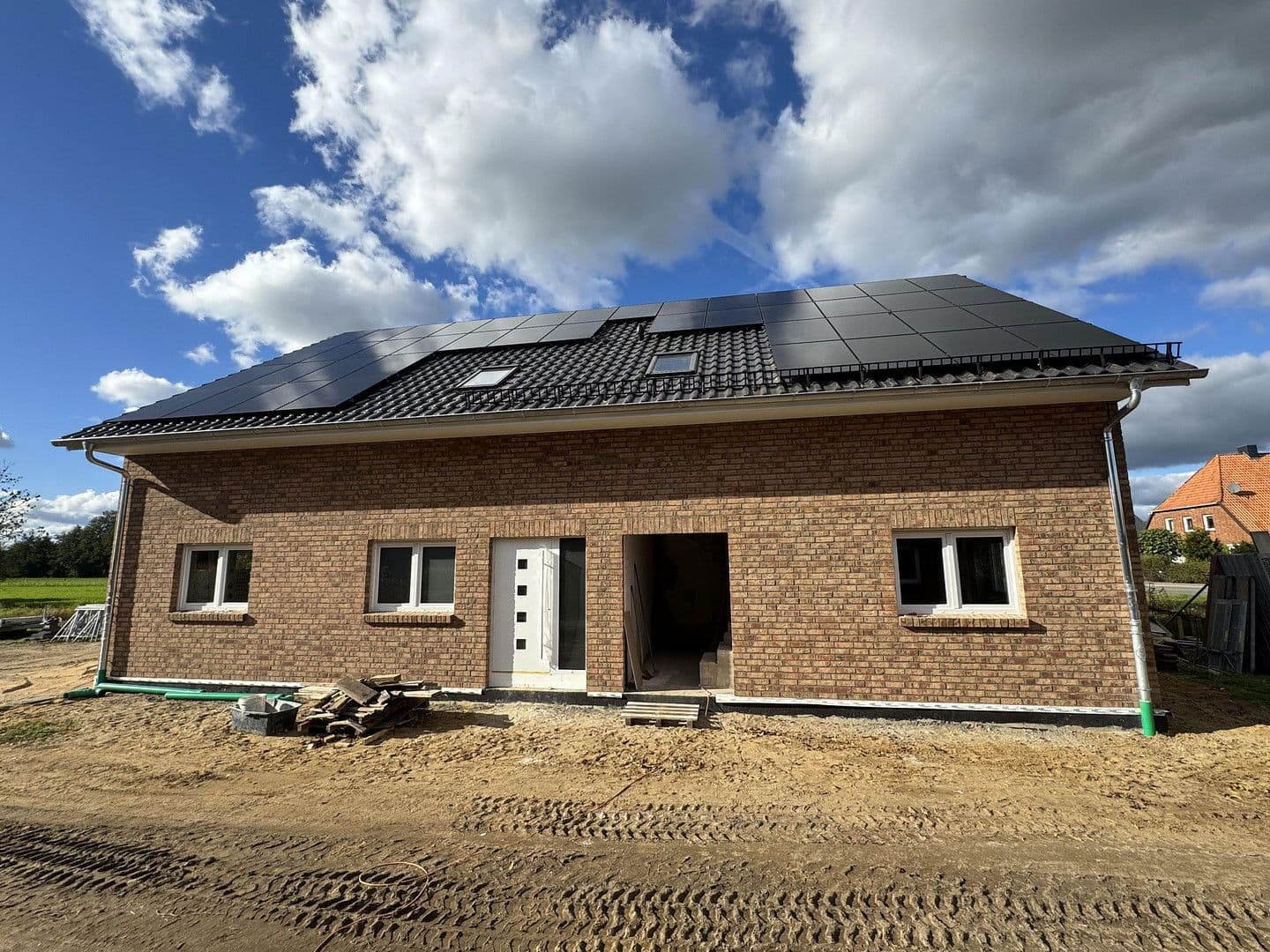 Prenájom domu 134 m², pozemek 1.484 m², Elbuferstraße 51, Tespe, Dolné Sasko Prenájom domu 134 m², pozemek 1.484 m², Elbuferstraße 51, Tespe, Dolné Sasko