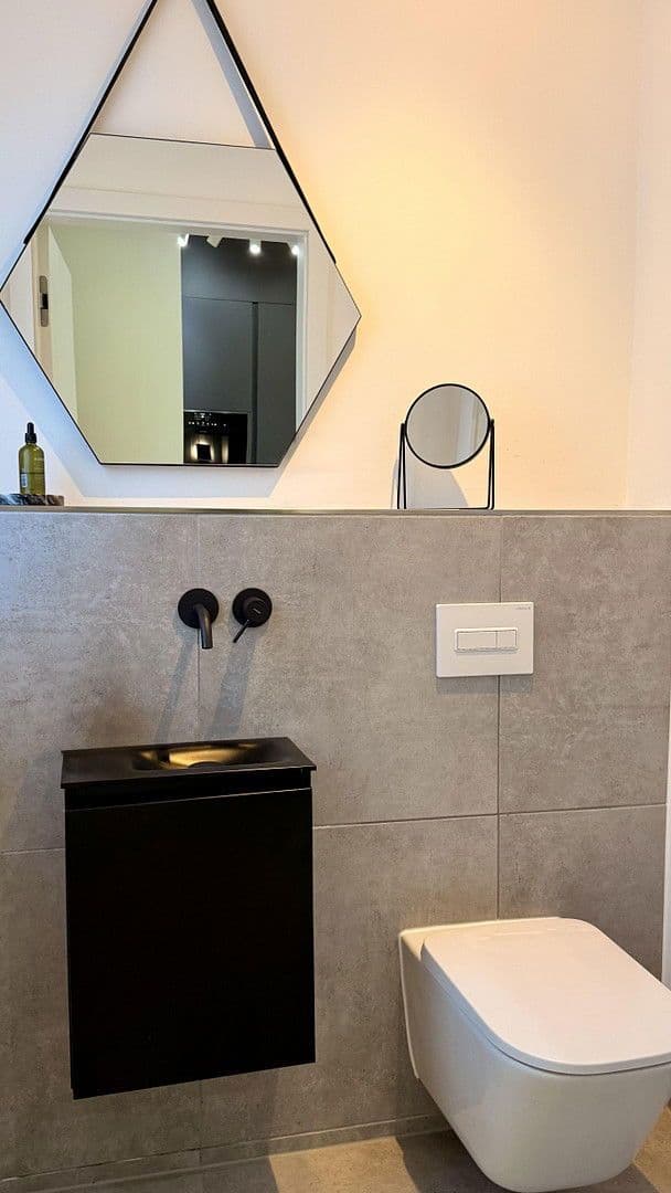 Predaj domu 135 m², pozemek 200 m², Hamburg, Hamburg Predaj domu 135 m², pozemek 200 m², Hamburg, Hamburg