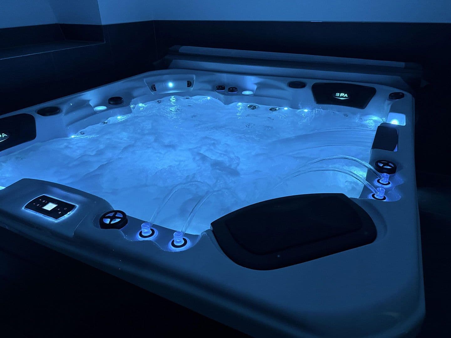 Predaj domu 205 m², pozemek 417 m², Neuried, Bavorsko Predaj domu 205 m², pozemek 417 m², Neuried, Bavorsko