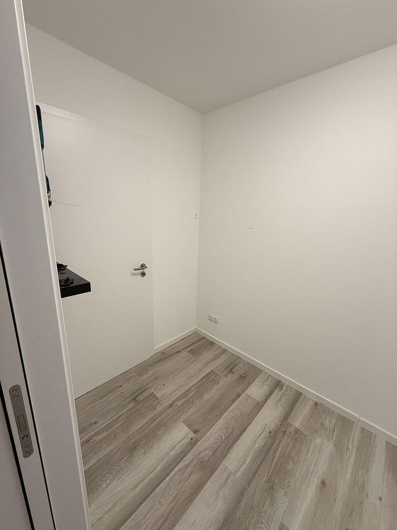 Predaj domu 205 m², pozemek 417 m², Neuried, Bavorsko Predaj domu 205 m², pozemek 417 m², Neuried, Bavorsko