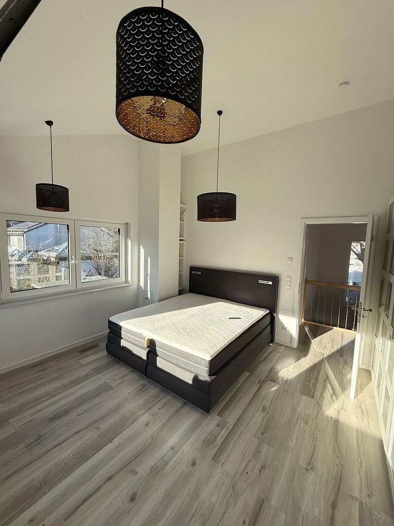 Predaj domu 205 m², pozemek 417 m², Neuried, Bavorsko Predaj domu 205 m², pozemek 417 m², Neuried, Bavorsko