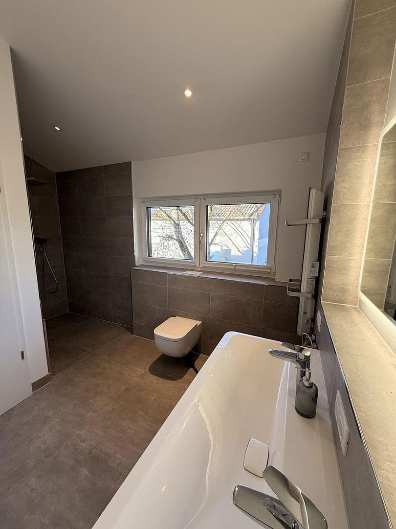 Predaj domu 205 m², pozemek 417 m², Neuried, Bavorsko Predaj domu 205 m², pozemek 417 m², Neuried, Bavorsko