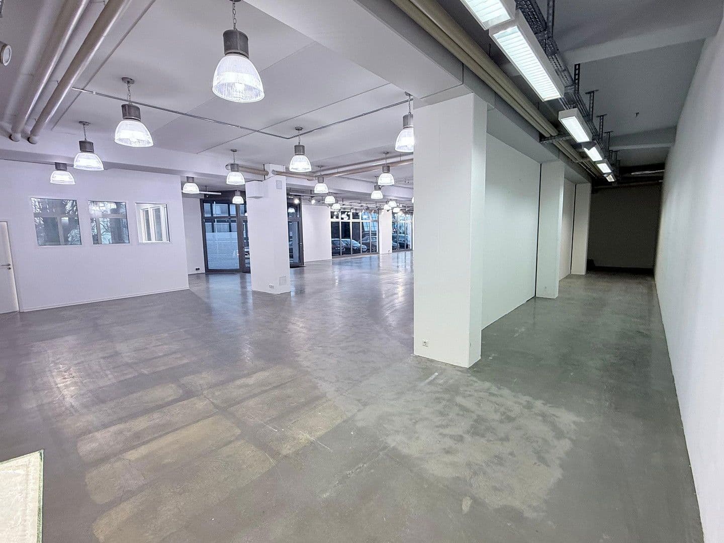 Prenájom nebytového priestoru 464 m², Niederwaldstraße 23, Rastatt, Bádensko-Wurttembersko Prenájom nebytového priestoru 464 m², Niederwaldstraße 23, Rastatt, Bádensko-Wurttembersko