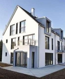 Predaj domu 145 m², pozemek 180 m², Neu-Ulm, Bavorsko Predaj domu 145 m², pozemek 180 m², Neu-Ulm, Bavorsko