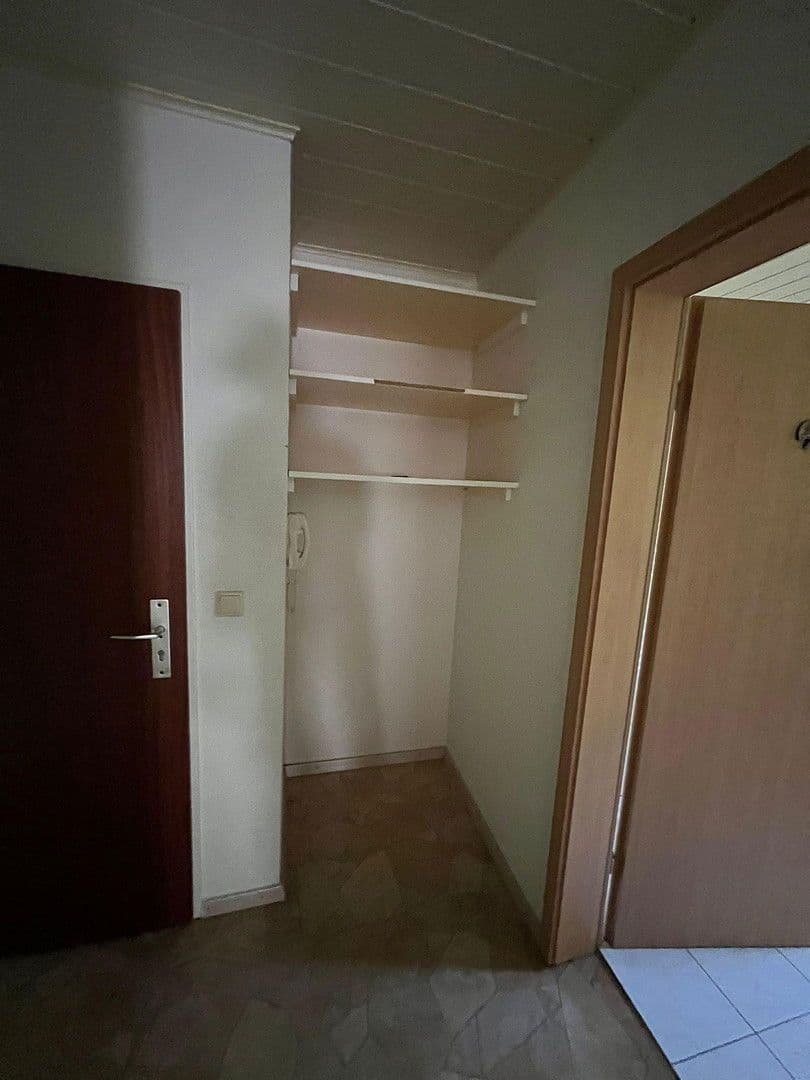 Prenájom bytu 4-izbový 105 m², Bahnhofstr. 11, Kastorf, Šlezvicko-Holštajnsko Prenájom bytu 4-izbový 105 m², Bahnhofstr. 11, Kastorf, Šlezvicko-Holštajnsko