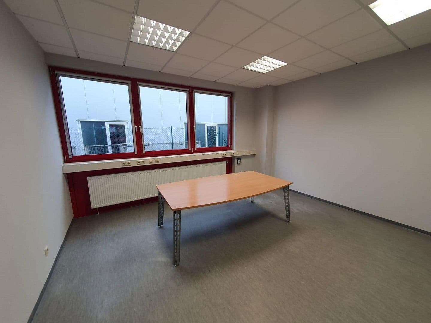 Prenájom kancelárie 224 m², Am Funkturm 6, Zweibrücken, Porýnie-Falcko Prenájom kancelárie 224 m², Am Funkturm 6, Zweibrücken, Porýnie-Falcko