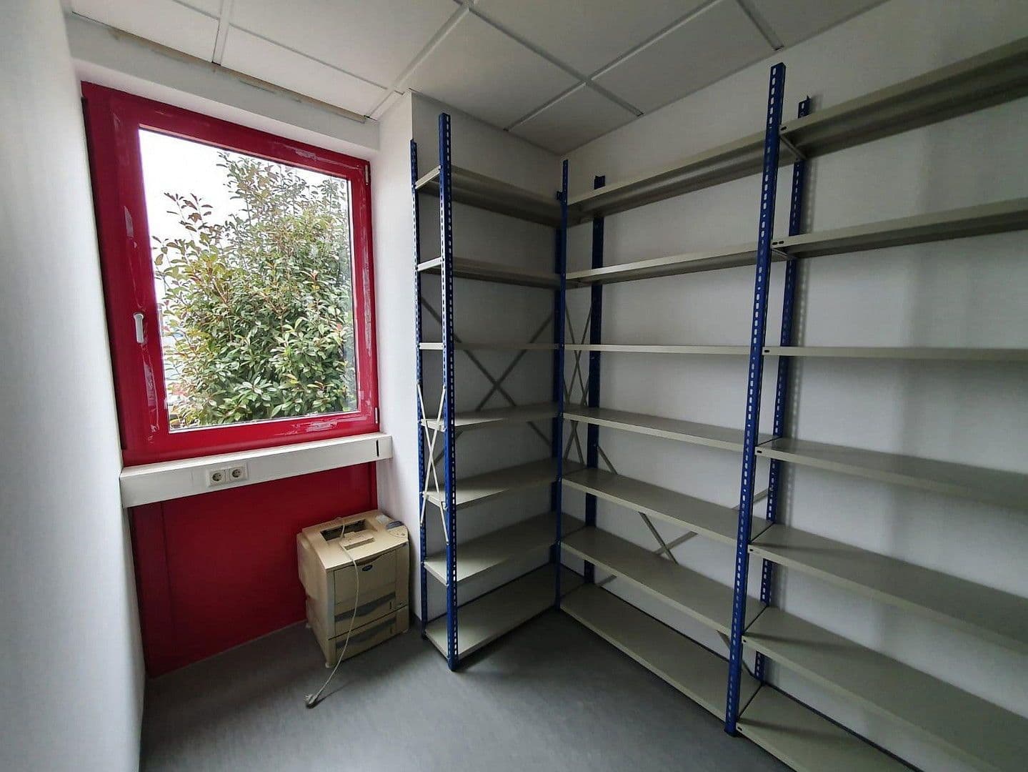 Prenájom kancelárie 224 m², Am Funkturm 6, Zweibrücken, Porýnie-Falcko Prenájom kancelárie 224 m², Am Funkturm 6, Zweibrücken, Porýnie-Falcko