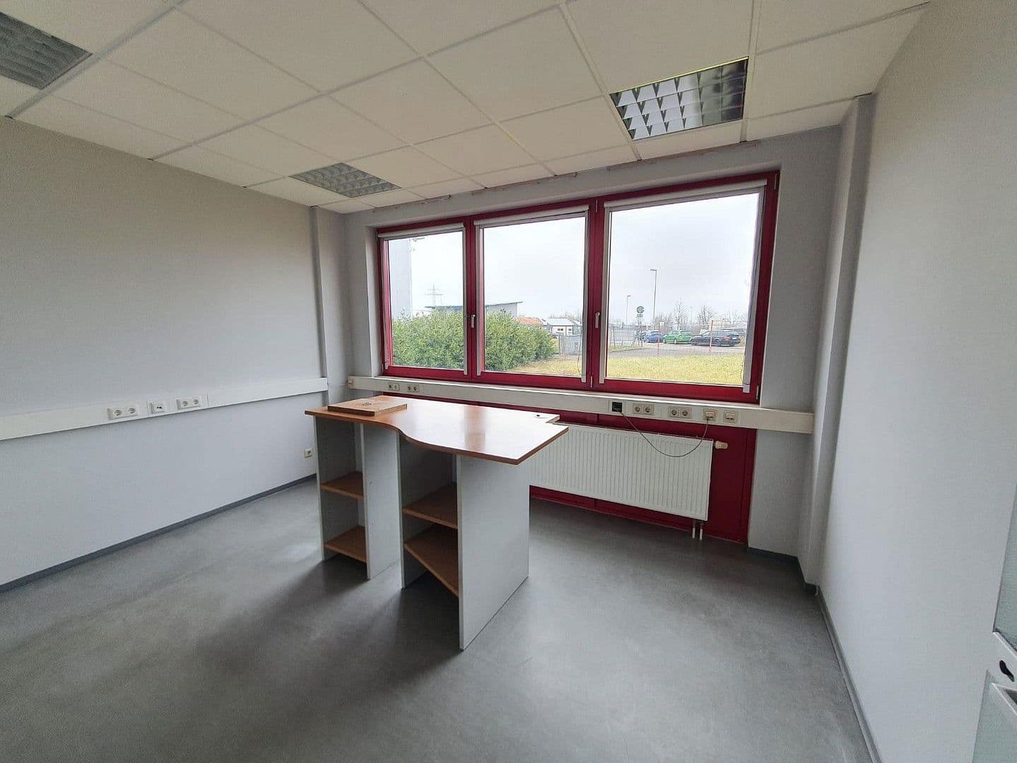 Prenájom kancelárie 224 m², Am Funkturm 6, Zweibrücken, Porýnie-Falcko Prenájom kancelárie 224 m², Am Funkturm 6, Zweibrücken, Porýnie-Falcko