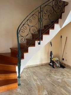 Predaj domu 192 m², pozemek 306 m², Hallbergmoos, Bavorsko Predaj domu 192 m², pozemek 306 m², Hallbergmoos, Bavorsko