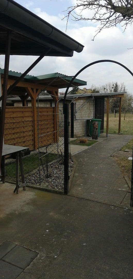 Predaj domu 1.112 m², pozemek 1.112 m², Eberswalde, Brandenbursko Predaj domu 1.112 m², pozemek 1.112 m², Eberswalde, Brandenbursko