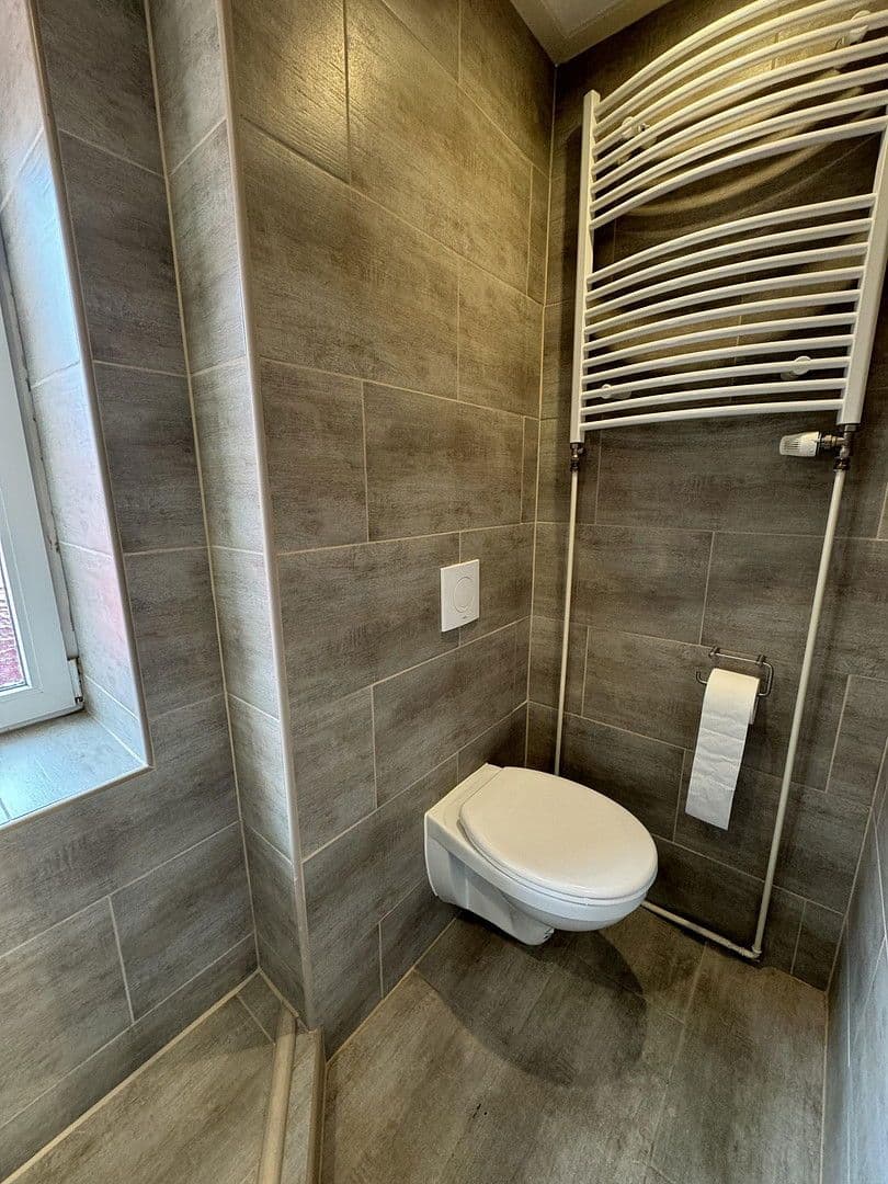 Predaj nebytového priestoru 398 m², Kurhausweg 4, Goslar, Dolné Sasko Predaj nebytového priestoru 398 m², Kurhausweg 4, Goslar, Dolné Sasko