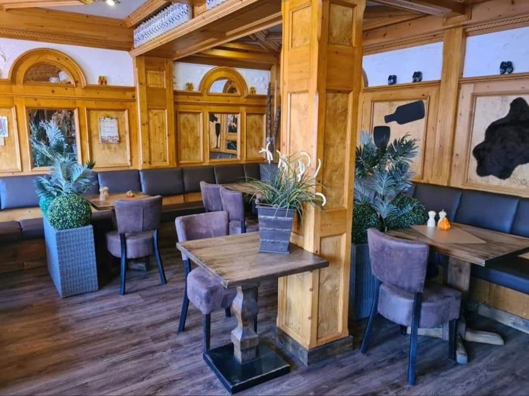 Predaj nebytového priestoru 398 m², Kurhausweg 4, Goslar, Dolné Sasko Predaj nebytového priestoru 398 m², Kurhausweg 4, Goslar, Dolné Sasko