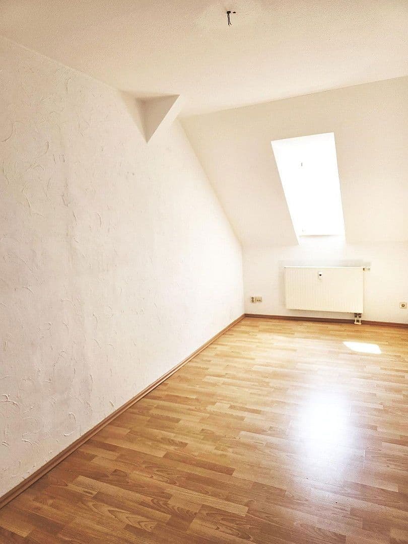 Prenájom bytu 3-izbový 67 m², Conrad Clauß Straße 20, Hohenstein-Ernstthal, Sasko Prenájom bytu 3-izbový 67 m², Conrad Clauß Straße 20, Hohenstein-Ernstthal, Sasko