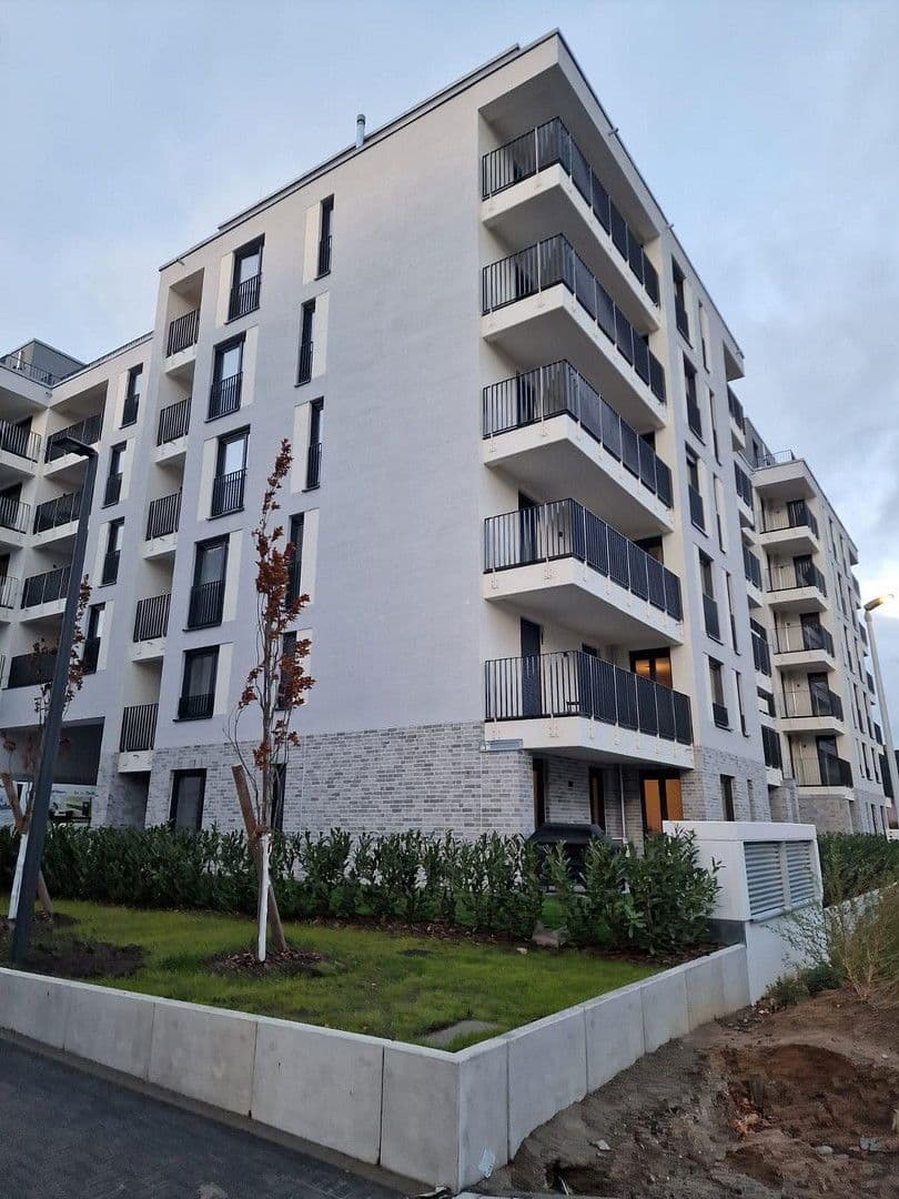 Prenájom bytu 1-izbový 40 m², Schönefeld, Brandenbursko Prenájom bytu 1-izbový 40 m², Schönefeld, Brandenbursko