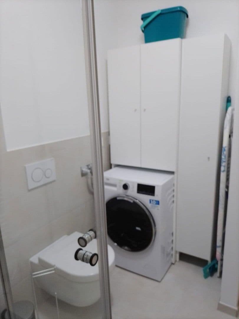 Prenájom bytu 1-izbový 40 m², Schönefeld, Brandenbursko Prenájom bytu 1-izbový 40 m², Schönefeld, Brandenbursko