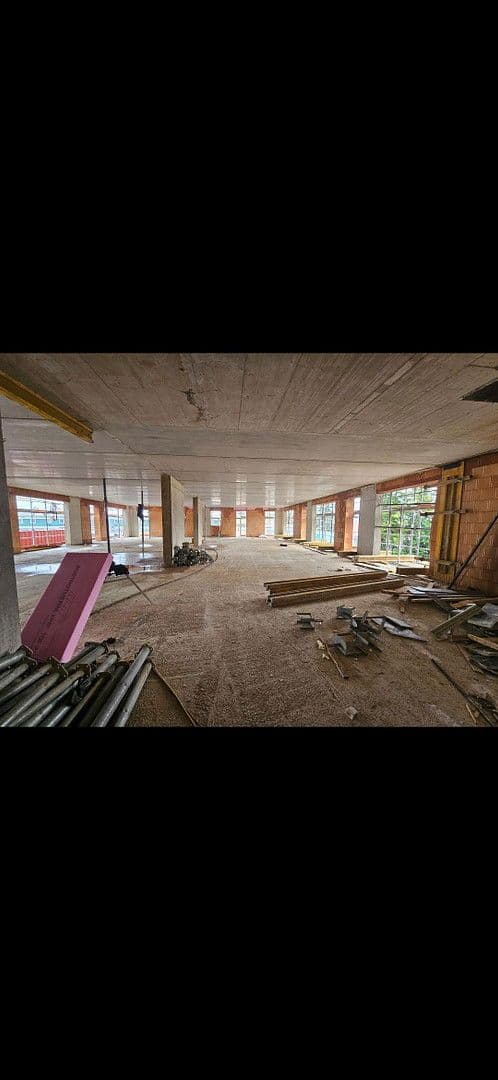 Prenájom nebytového priestoru 1.600 m², Im Farchet, Bad Tölz, Bavorsko Prenájom nebytového priestoru 1.600 m², Im Farchet, Bad Tölz, Bavorsko